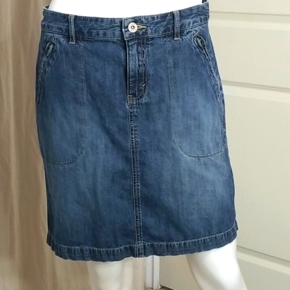 ☀️Eddie Bauer Zippered Front Pockets Jean 6 Skirt